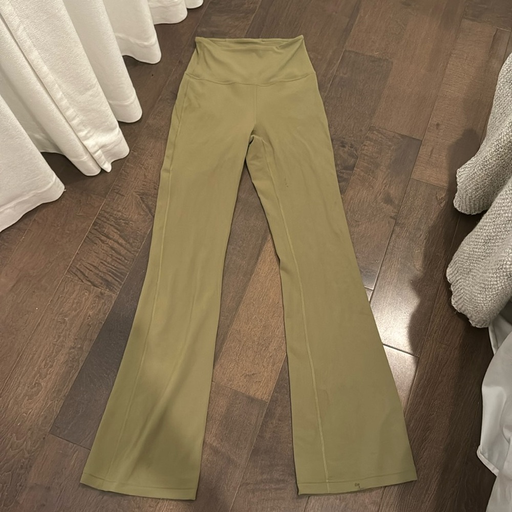 lululemon groove leggings